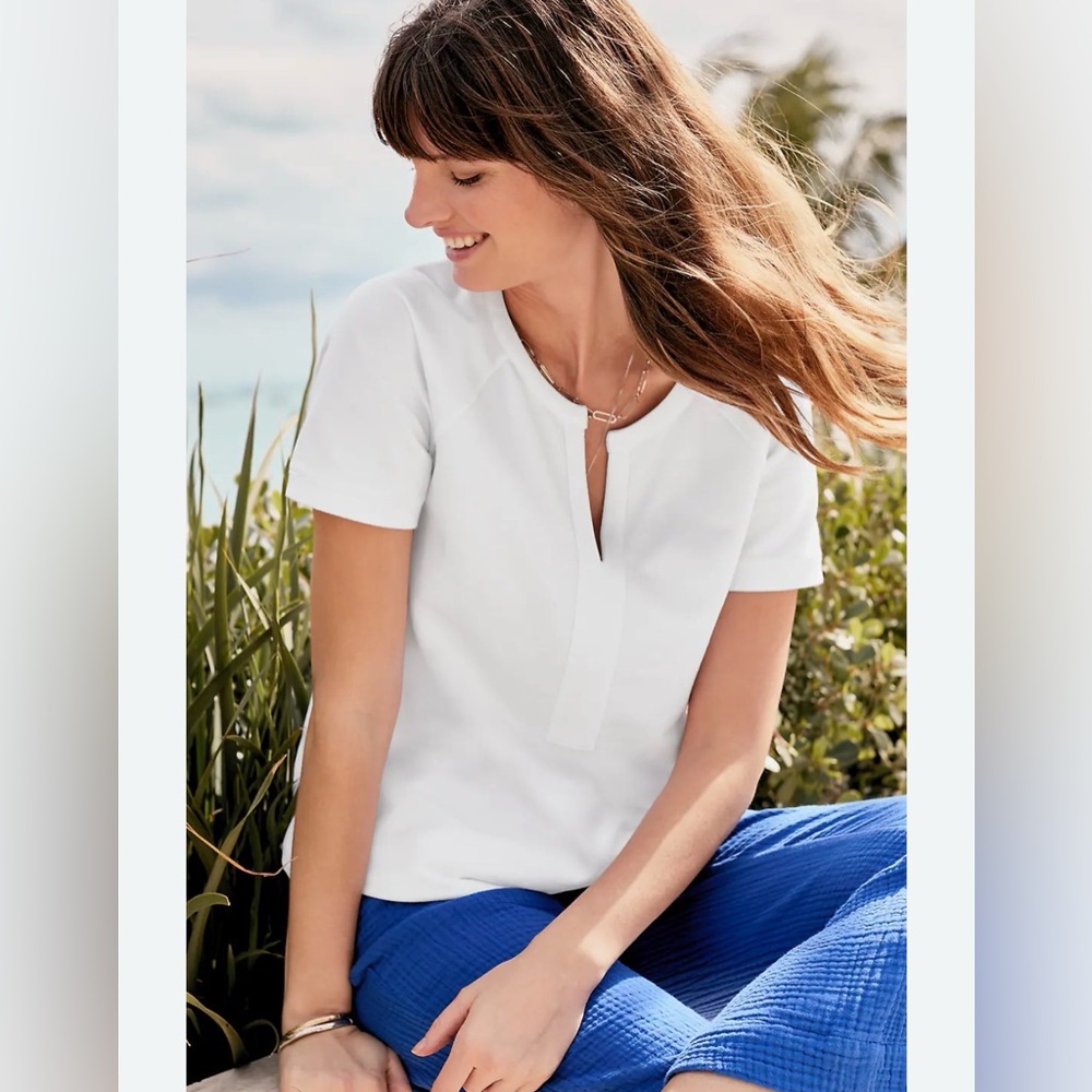J. Jill White French Terry Short Sleeve V-Neck Pullover Top